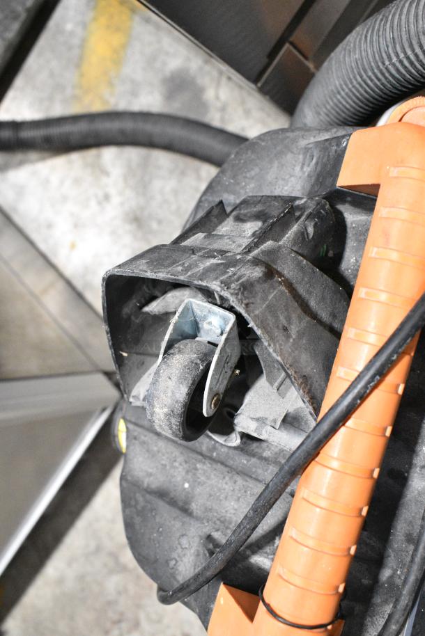 Rigid WD14500 Wet Dry Vac Vacuum Cleaner. 115 Volts, 1 Phase. Tested and Working! - Image 4 of 7