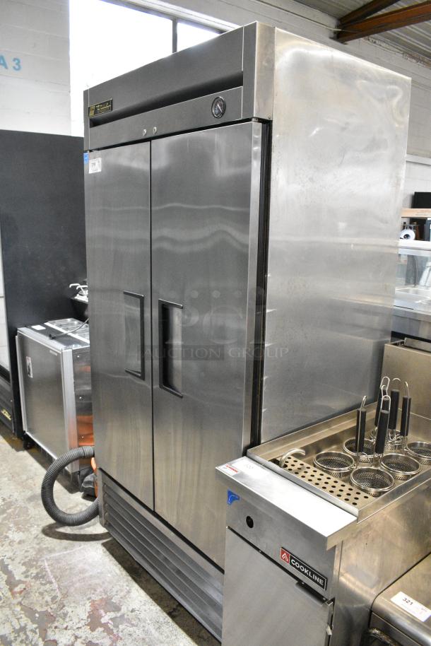 True T-35 Stainless Steel Commercial 2 Door Reach In Cooler on Commercial Casters. 115 Volts, 1 Phase. Tested and Powers On But Does Not Get Cold - Image 2 of 8