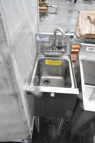 Perlick Stainless Steel Single Bay Sink w/ Faucet and Handles.