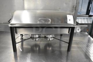 BRAND NEW SCRATCH AND DENT! Metal Commercial Chafing Dish.