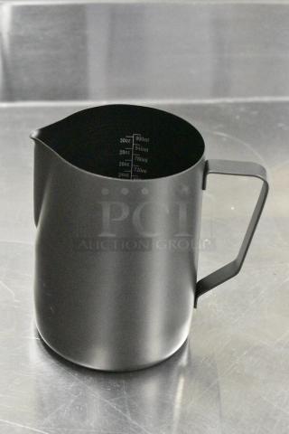 8 BRAND NEW SCRATCH AND DENT! Acopa 553TFROPB33 33 oz. Black Frothing Pitcher with Measuring Lines. 8 Times Your Bid!