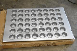 BRAND NEW SCRATCH AND DENT! Box of 3 Bakers Mark 176MUF4BC1OZ 48 Mini Cup Metal Muffin Baking Pans.