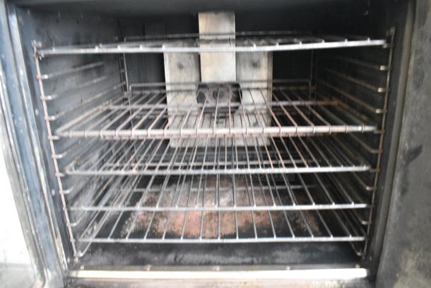 Imperial Stainless Steel Commercial Natural Gas Powered Full Size Convection Oven w/ View Through Door, Solid Door, Metal Oven Racks and Thermostatic Controls on Metal Legs. - Image 7 of 9