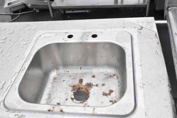 Stainless Steel Table w/ Sink Bay and Metal Under Shelf. - Image 4 of 6