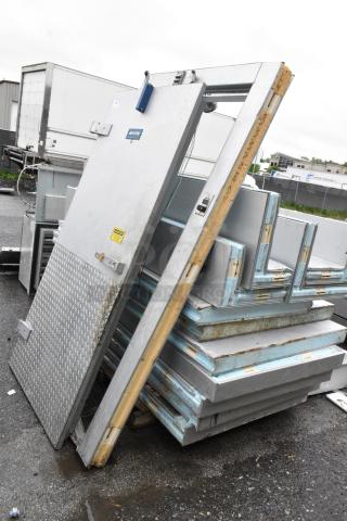 Arctic SELF CONTAINED Walk In Box w/ Heatcraft PTN069L6BE Compressor. 208-230 Volts, 1 Phase.