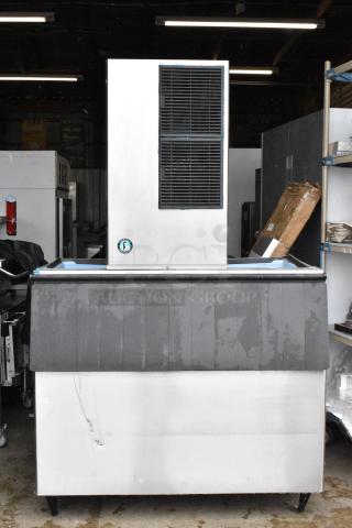 Hoshizaki KM-650MAH Stainless Steel Commercial Ice Head on Hoshizaki B-900SF Metal Commercial Ice Bin. 208-30 Volts, 1 Phase.