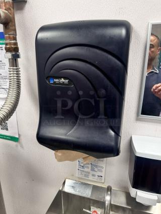 Excellent Condition – PAPER TOWEL DISPENSER – San Jamar Classic Series –Buyer Must Remove!