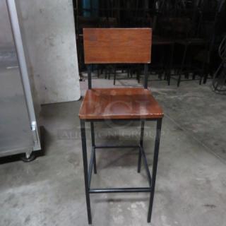 Industrial Look Metal Wooden Bar Stool With Footrest. 2XBID