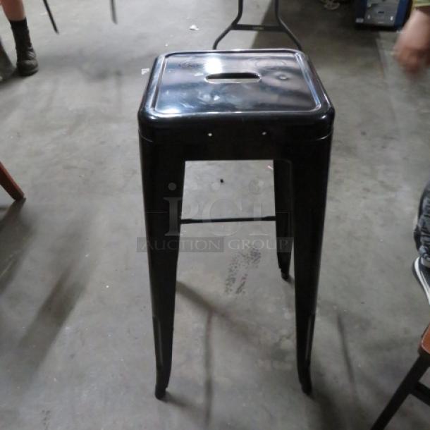 Industrial Look Black Metal Bar Stool. 2XBID - Image 1 of 1