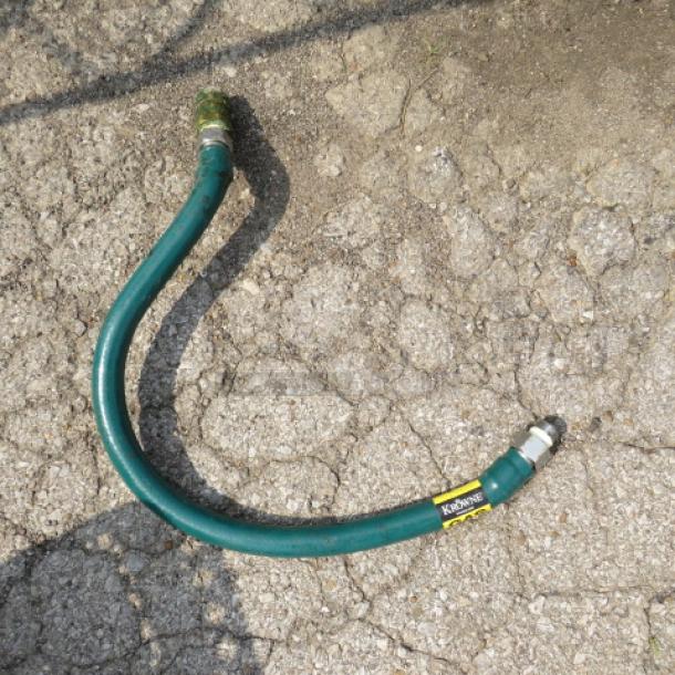 One Gas Hose. - Image 1 of 1