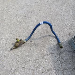 One Gas Hose.