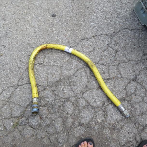 One Gas Hose. - Image 1 of 1