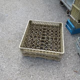 Vollrath Brown Dishwasher Rack. 3XBID - Item #1188261