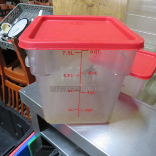 8 Quart Food Storage Container With Lid. 2XBID - Image 1 of 1