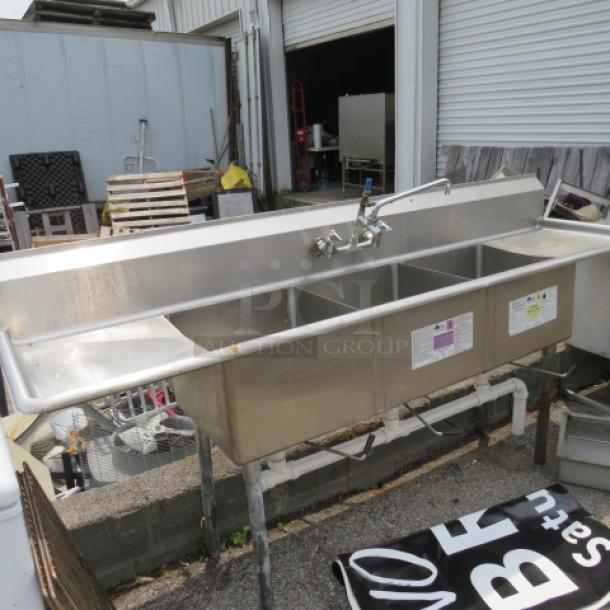 One Stainless Steel 3 Compartment Sink With Faucet And R/L Drain Board. 90X24X44 - Image 2 of 2