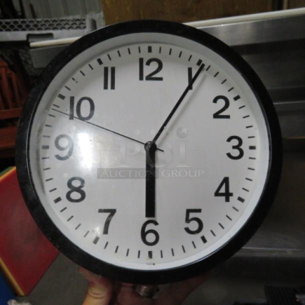 One Wall Clock. - Image 1 of 1