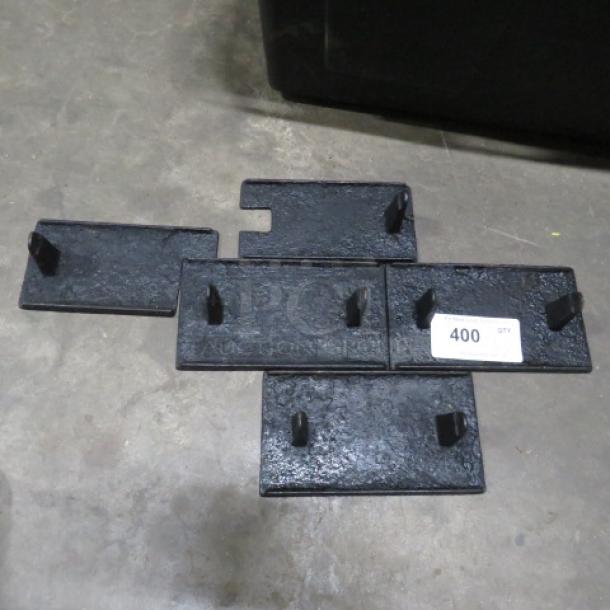 One Lot Of 5 Steak Weights No Handles. - Image 1 of 1