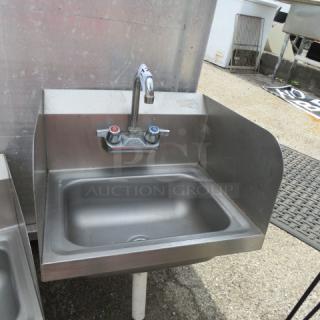 One Stainless Steel Handsink With Faucet And R/L And Back Splash. 17X15X10