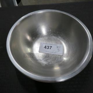11 Inch Stainless Steel Mixing Bowl. 3XBID