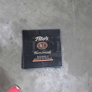 Titos Vodka Bar Mat. 2XBID