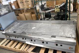 BRAND NEW SCRATCH AND DENT! 2024 Cooking Performance Group GM-CPG-72-NL 351GMCPG72NL Stainless Steel Commercial 72" Gas Countertop Griddle with Manual Controls - 180,000 BTU
