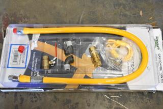 BRAND NEW SCRATCH AND DENT! 600GKM3448 Regency 48" Mobile Gas Connector Hose Kit with 2 Elbows, Full Port Valve, Restraining Device, and Quick Disconnect - 3/4"
