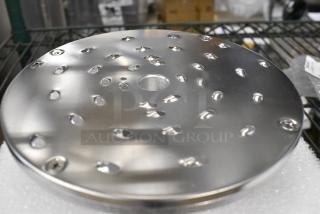 BRAND NEW SCRATCH AND DENT! 922MSG3005 Vollrath MSG3005 3/16" (5mm) Shredding Plate for 40785 Mixer Attachment