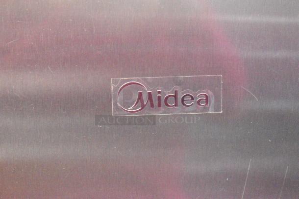 Midea MRM31D2BST Mini Cooler w/ Freezer. 115 Volts, 1 Phase. Cannot Test Due To Damaged Plug - Image 2 of 8