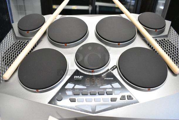 IN ORIGINAL BOX! Pyle PTED06 Electronic Tabletop Drum Machine - Image 2 of 6