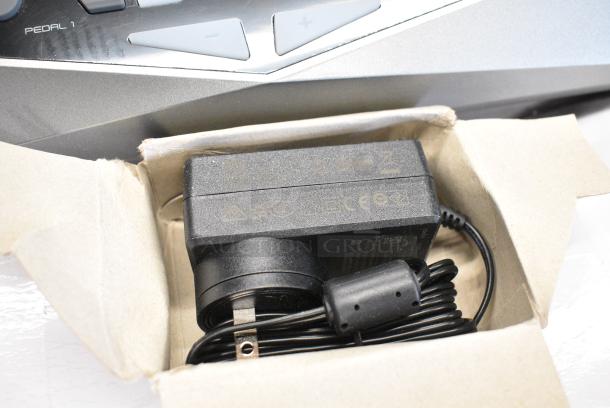 IN ORIGINAL BOX! Pyle PTED06 Electronic Tabletop Drum Machine - Image 4 of 6