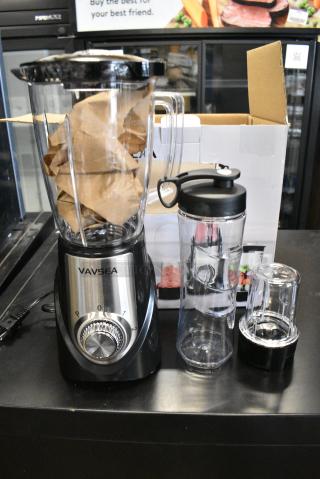 IN ORIGINAL BOX! Vavsea ALW-B09 Countertop Blender. 120 Volts, 1 Phase.