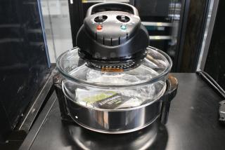 IN ORIGINAL BOX! Nutrichef PKCOV45 Healthy Kitchen Counterotp Cooking Convection Oven Cooker. 100-120 Volts, 1 Phase. - Item #1183024