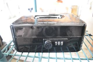 SereneLife Cash Box.