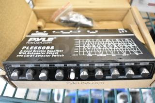 IN ORIGINAL BOX! Pyle PLE550BS 5 Bands Graphic Equalizer