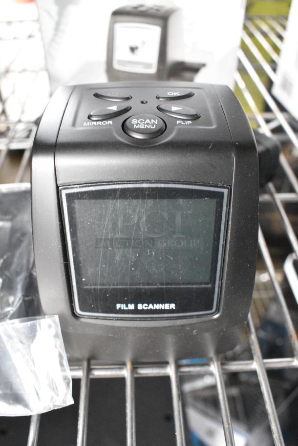 IN ORIGINAL BOX! Pyle PSCNPH032 Film Scanner - Image 2 of 6