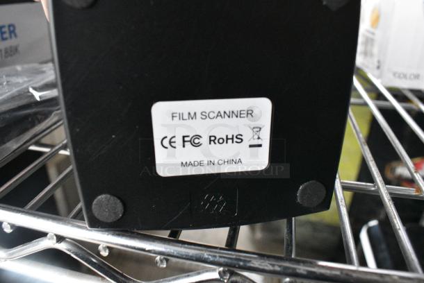 IN ORIGINAL BOX! Pyle PSCNPH032 Film Scanner - Image 5 of 6