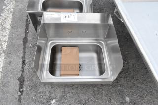 BRAND NEW SCRATCH AND DENT! Regency 600HS17SP 17" x 15" Wall-Mounted Hand Sink with Gooseneck Faucet and Side Splash