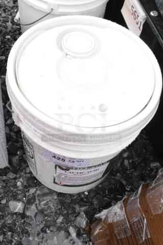BRAND NEW SCRATCH AND DENT! Lactic Acid 88% Solution Tub