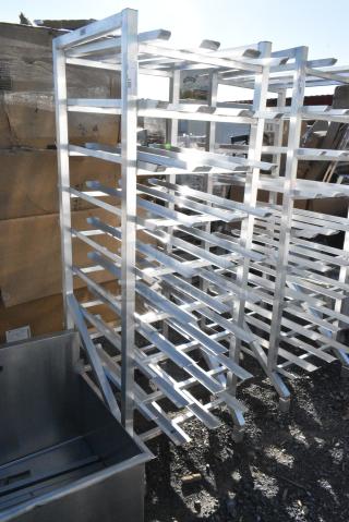 BRAND NEW SCRATCH AND DENT! Regency 600CANRK162 Full Size Stationary Aluminum Can Rack for #10 and #5 Cans