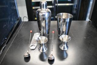 2 Mixing Cups w/ Accessories. 2 Times Your Bid!