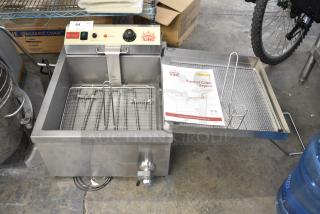 BRAND NEW SCRATCH AND DENT! Carnival King 382DFC44001 Stainless Steel 25 lb. Funnel Cake / Donut Fryer. 240 Volts, 1 Phase.