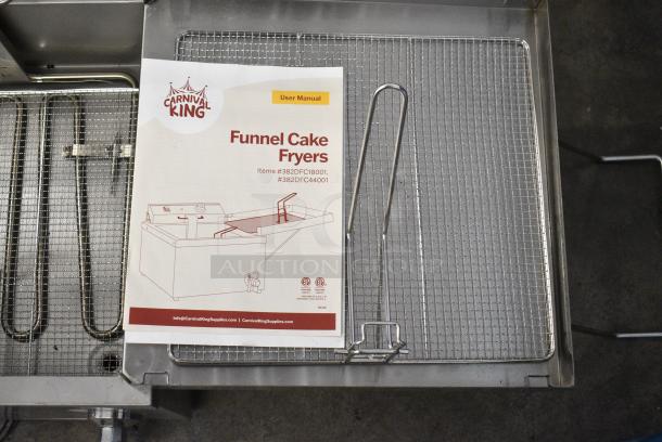 BRAND NEW SCRATCH AND DENT! Carnival King 382DFC44001 Stainless Steel 25 lb. Funnel Cake / Donut Fryer. 240 Volts, 1 Phase. - Image 9 of 11