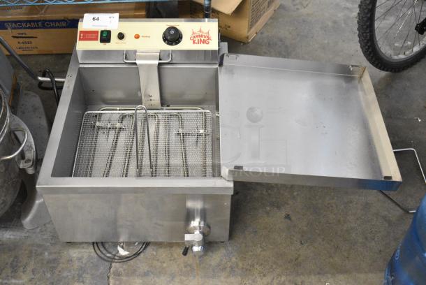 BRAND NEW SCRATCH AND DENT! Carnival King 382DFC44001 Stainless Steel 25 lb. Funnel Cake / Donut Fryer. 240 Volts, 1 Phase. - Image 10 of 11
