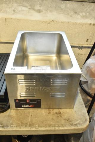 BRAND NEW SCRATCH AND DENT! ServIt Stainless Steel Commercial Countertop Food Warmer. 115 Volts, 1 Phase.