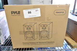 IN ORIGINAL BOX! Pyle PBKSP22 Desktop Wireless BT Bookshelf Speakers.