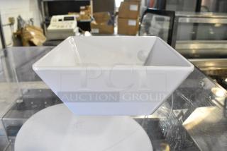 4 BRAND NEW SCRATCH AND DENT! Boxes of 4 American Metalcraft MELSQ73 Endurance 58 oz. Square Melamine Serving Bowl. 4 Times Your Bid!