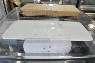 2 BRAND NEW SCRATCH AND DENT! Boxes of 4 Acopa Rectangular Plates. 2 Times Your Bid!
