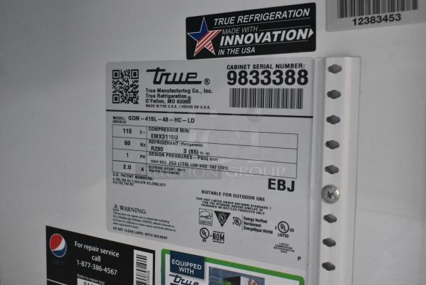 2019 True GDM-41SL-48-HC-LD Metal Commercial 2 Door Reach In Cooler Merchandiser w/ Poly Coated Racks. 115 Volts, 1 Phase. Tested and Working! - Image 7 of 7