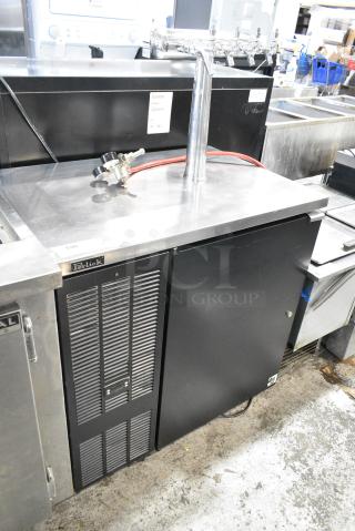Perlick DDS36 Metal Commercial Direct Draw Kegerator w/ 4 Tap Beer Tower. 115 Volts, 1 Phase.