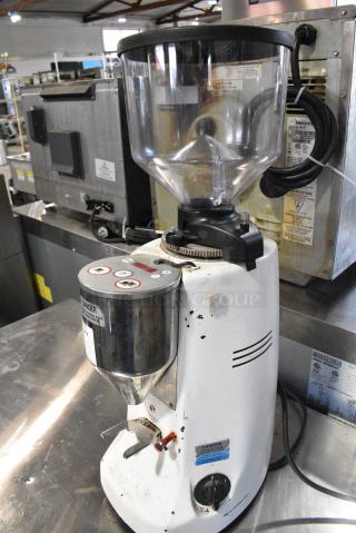 Metal Commercial Countertop Espresso Bean Grinder. 115 Volts, 1 Phase.